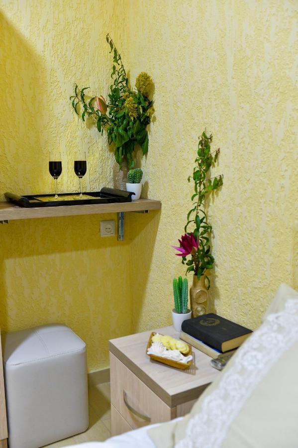 Pomegranate Hotel 쿠타이시 외부 사진