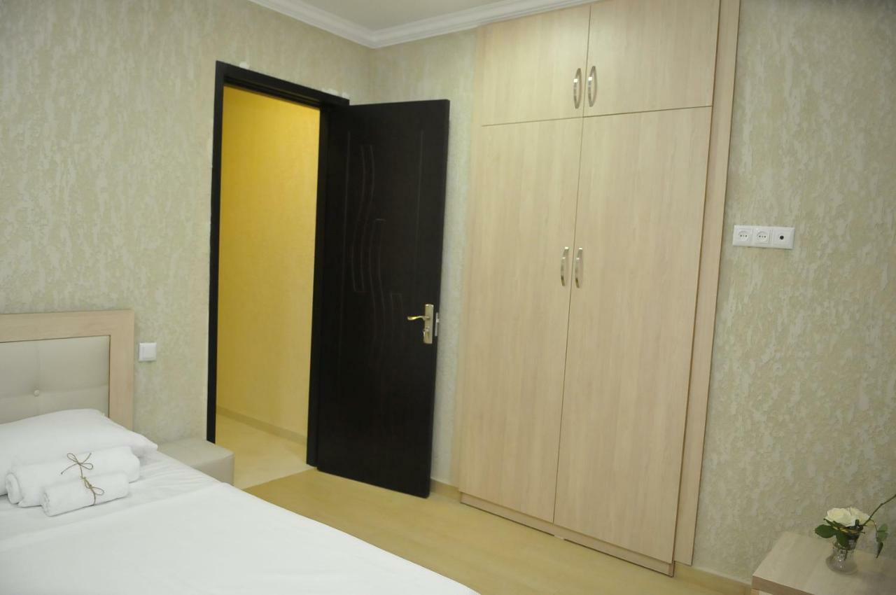 Pomegranate Hotel 쿠타이시 외부 사진