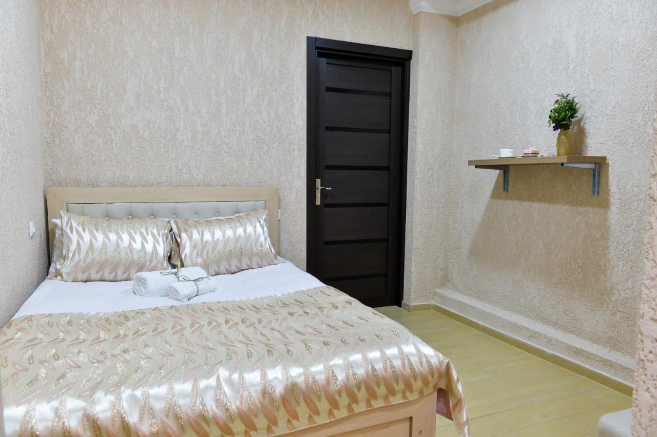 Pomegranate Hotel 쿠타이시 외부 사진