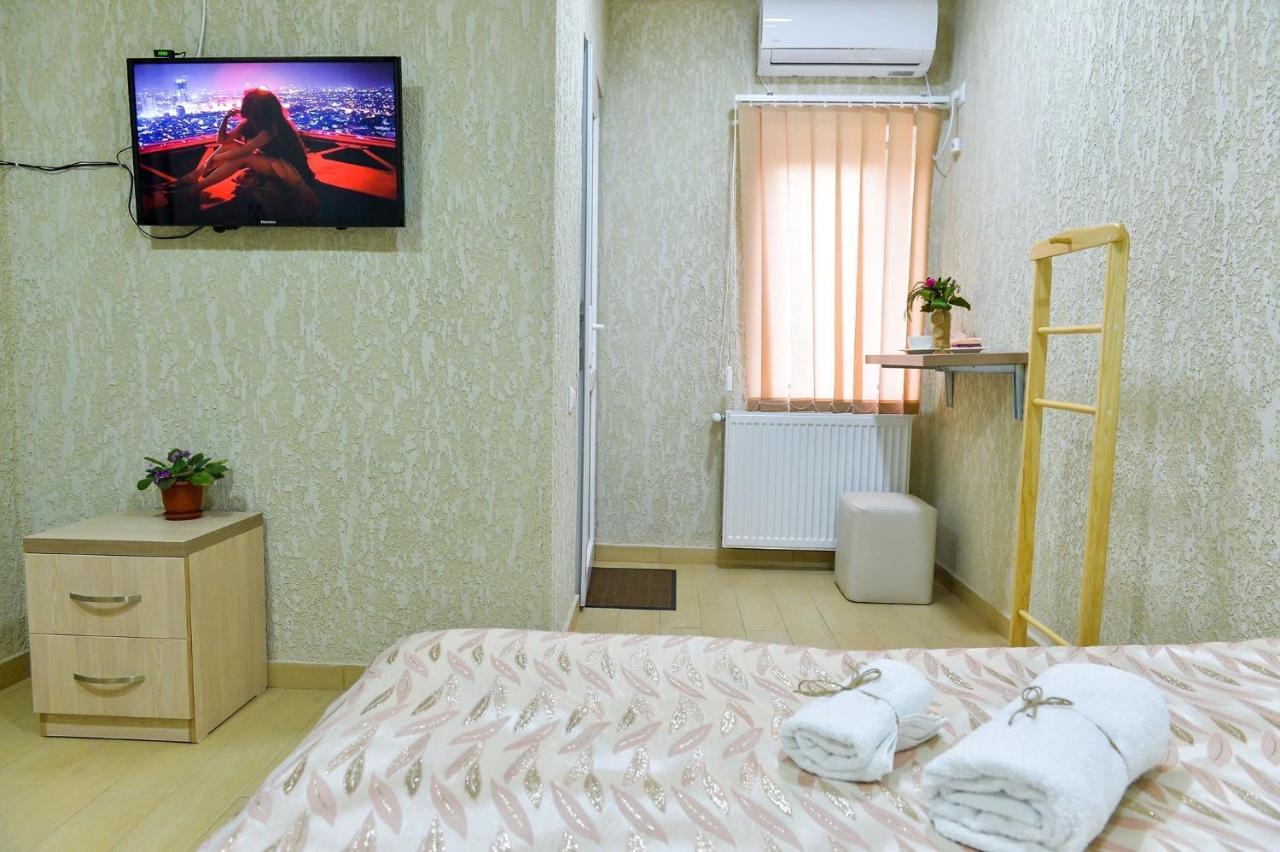 Pomegranate Hotel 쿠타이시 외부 사진